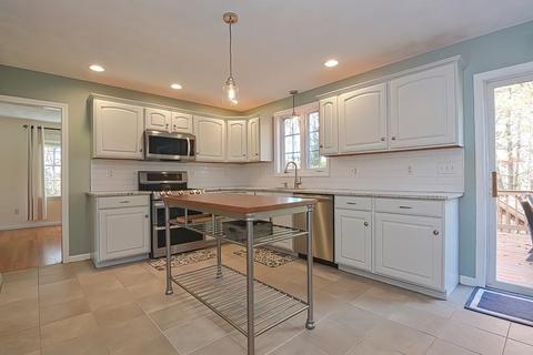 11 Euginia Dr, Mansfield, MA 02048 photo 15
