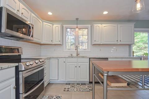 11 Euginia Dr, Mansfield, MA 02048 photo 18