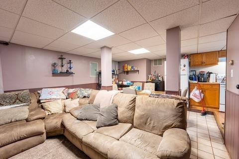 75 Reney, Fall River, MA 02723 photo 16