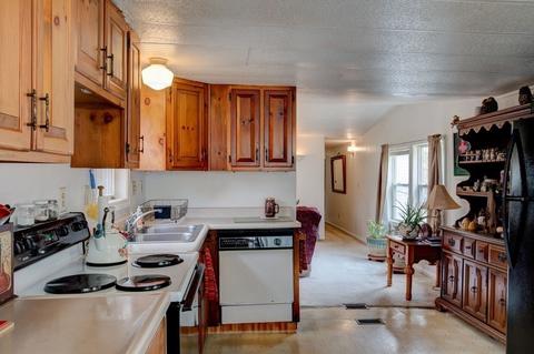 212 Greenwich Plains Rd, Ware, MA 01082 photo 6