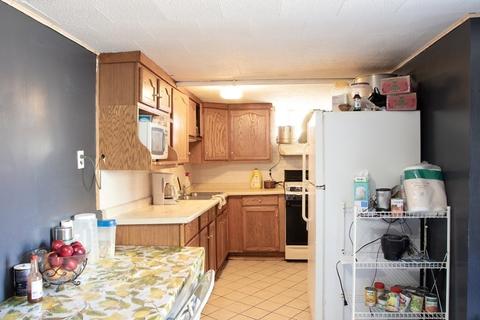 228 Haffards St, Fall River, MA 02723 photo 6