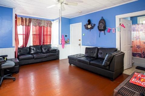 228 Haffards St, Fall River, MA 02723 photo 10