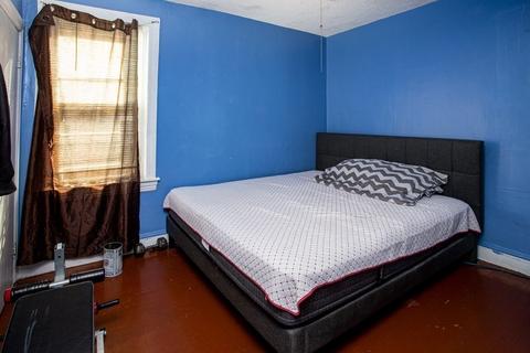 228 Haffards St, Fall River, MA 02723 photo 11