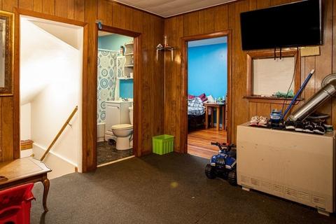 228 Haffards St, Fall River, MA 02723 photo 8