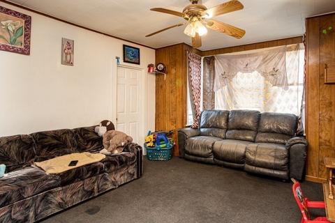 228 Haffards St, Fall River, MA 02723 photo 7