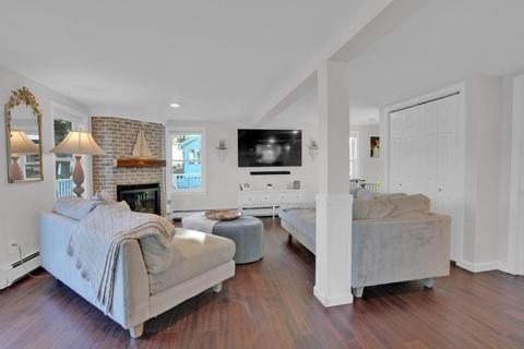 8 Franklin St, Wareham, MA 02571 photo 11