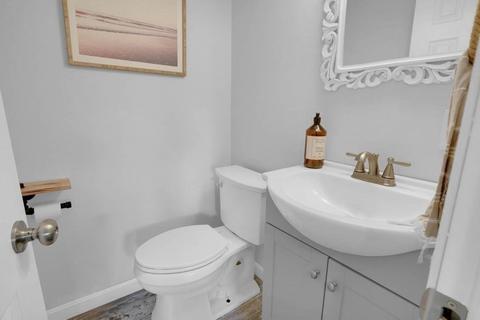 8 Franklin St, Wareham, MA 02571 photo 14