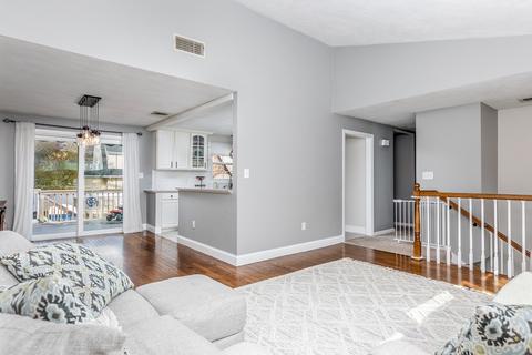 1 Tedesco St, Marblehead, MA 01945 photo 5