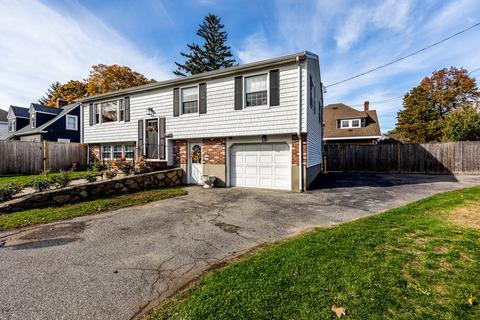 1 Tedesco St, Marblehead, MA 01945 photo 2