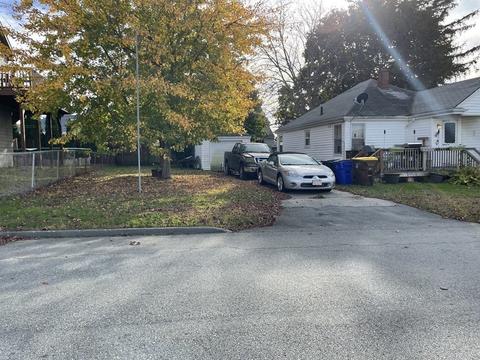123 Walter St, Fall River, MA 02724 photo 4