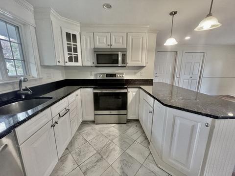 84 Scotland St, Hingham, MA 02043 photo 3