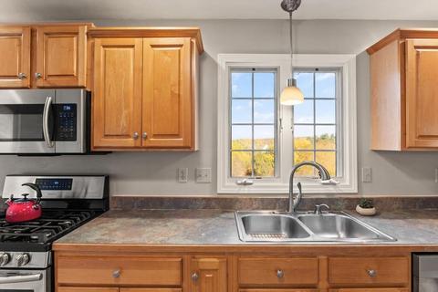 59 Williams St, Upton, MA 01568 photo 8