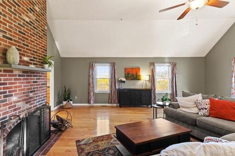 59 Williams St, Upton, MA 01568 photo 16