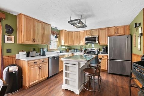31 Warwick Way, Mashpee, MA 02649 photo 2