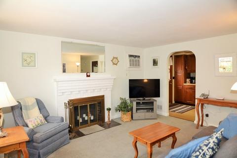 23 Sunset Dr, Beverly, MA 01915 photo 4