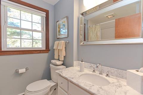 9 Warwick Rd, Franklin, MA 02038 photo 37