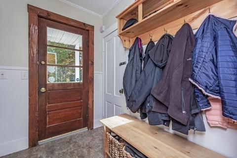 19 Ball St, Worcester, MA 01603 photo 33