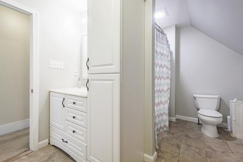 19 Ball St, Worcester, MA 01603 photo 36