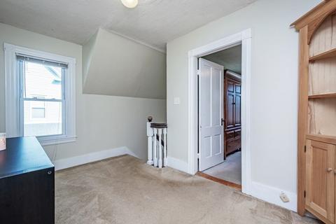 19 Ball St, Worcester, MA 01603 photo 34