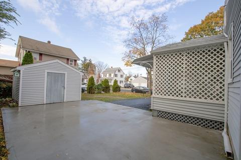 146 Davis St, Springfield, MA 01104 photo 15