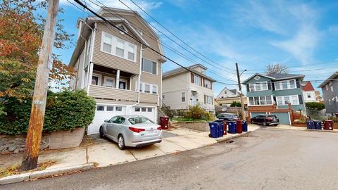 27 Harding Ave, Everett, MA 02149 photo 1
