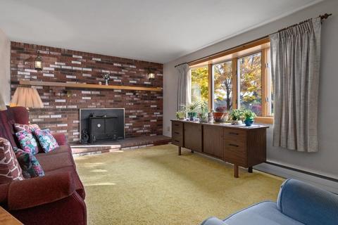 29 Irving Dr, Walpole, MA 02081 photo 9