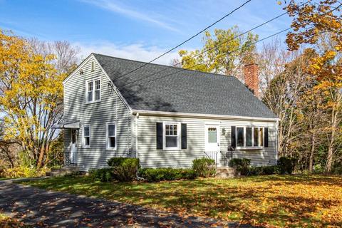 29 Irving Dr, Walpole, MA 02081 photo 3
