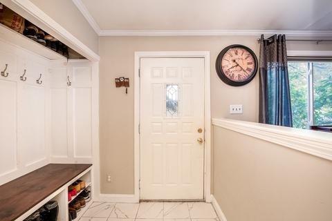 4 Arbor Ln, Dedham, MA 02026 photo 6