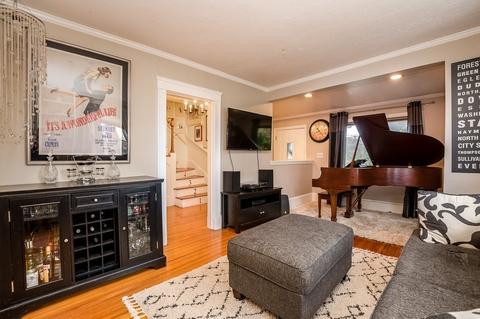 4 Arbor Ln, Dedham, MA 02026 photo 9