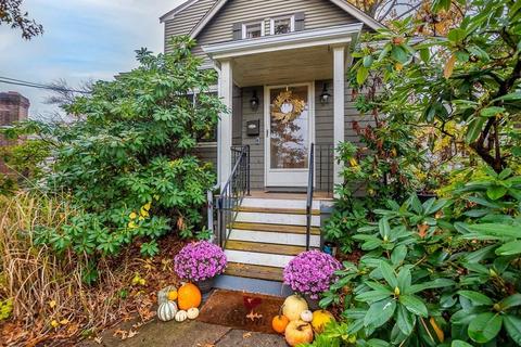 4 Arbor Ln, Dedham, MA 02026 photo 3