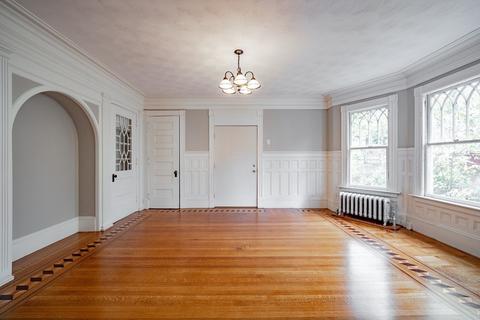 110 Mill St, Springfield, MA 01108 photo 11