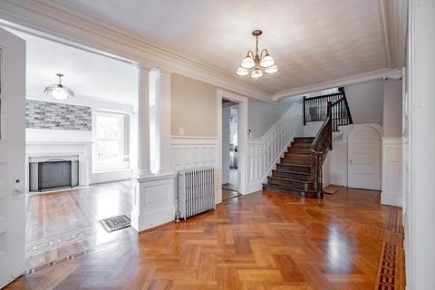 110 Mill St, Springfield, MA 01108 photo 6