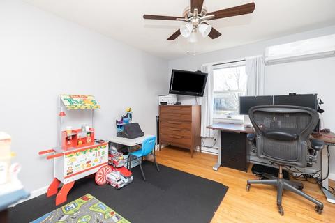 247 Hanson Dr, Springfield, MA 01128 photo 15
