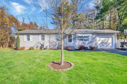 247 Hanson Dr, Springfield, MA 01128 photo 1