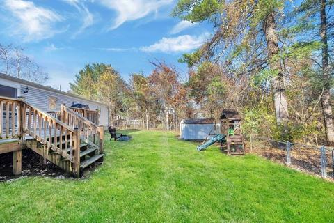 247 Hanson Dr, Springfield, MA 01128 photo 35