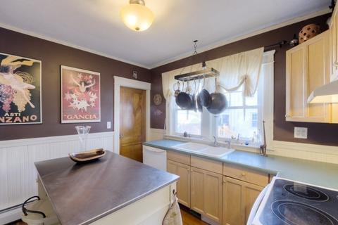 52 Proctor St, Worcester, MA 01606 photo 22
