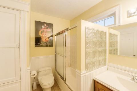 52 Proctor St, Worcester, MA 01606 photo 20