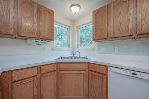 11 Coldspring Dr #D, Sutton, MA 01590 photo 16