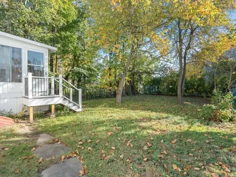 889 Pearce St, Fall River, MA 02720 photo 14