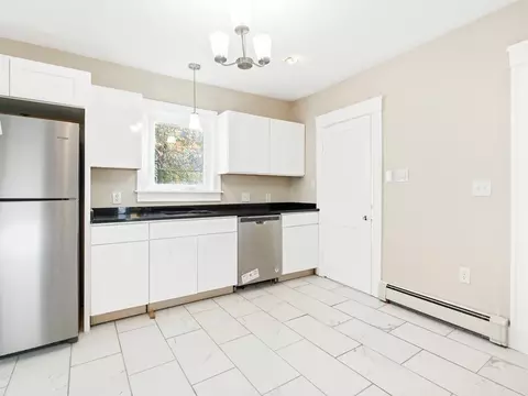 889 Pearce St, Fall River, MA 02720 photo 4