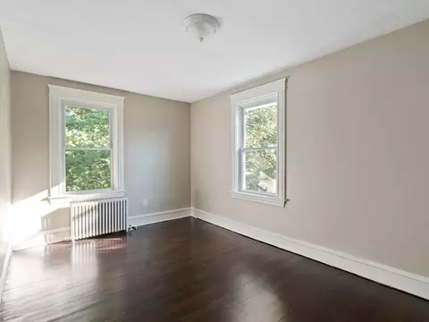 889 Pearce St, Fall River, MA 02720 photo 11