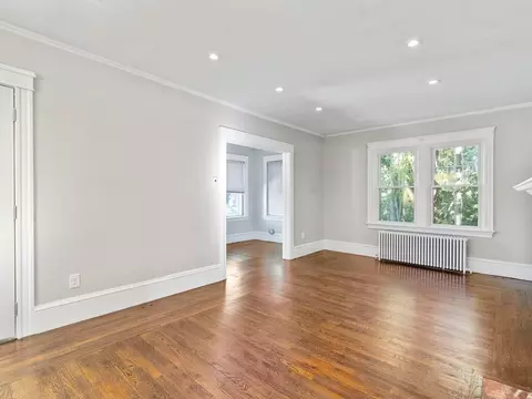 889 Pearce St, Fall River, MA 02720 photo 7
