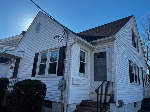 188 School St, Chicopee, MA 01013 photo 2