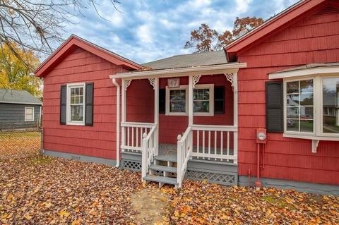 47 Kulig St, Springfield, MA 01104 photo 3