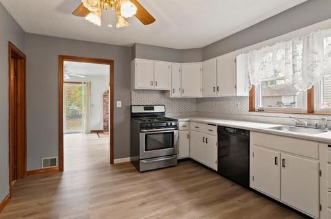 47 Kulig St, Springfield, MA 01104 photo 7