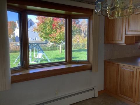 34 Sampson St, Chicopee, MA 01020 photo 9