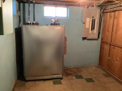 34 Sampson St, Chicopee, MA 01020 photo 16