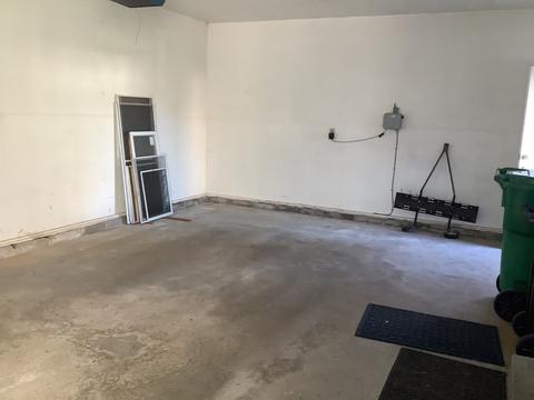 34 Sampson St, Chicopee, MA 01020 photo 22