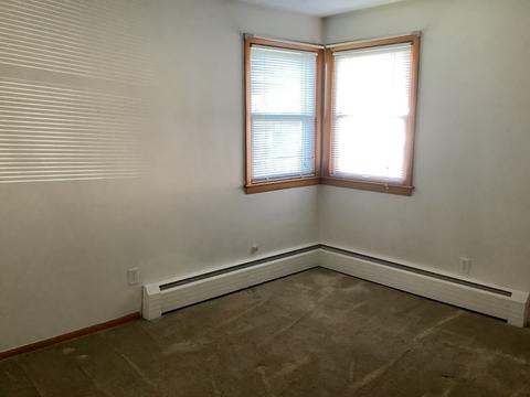 34 Sampson St, Chicopee, MA 01020 photo 15