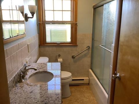 34 Sampson St, Chicopee, MA 01020 photo 12